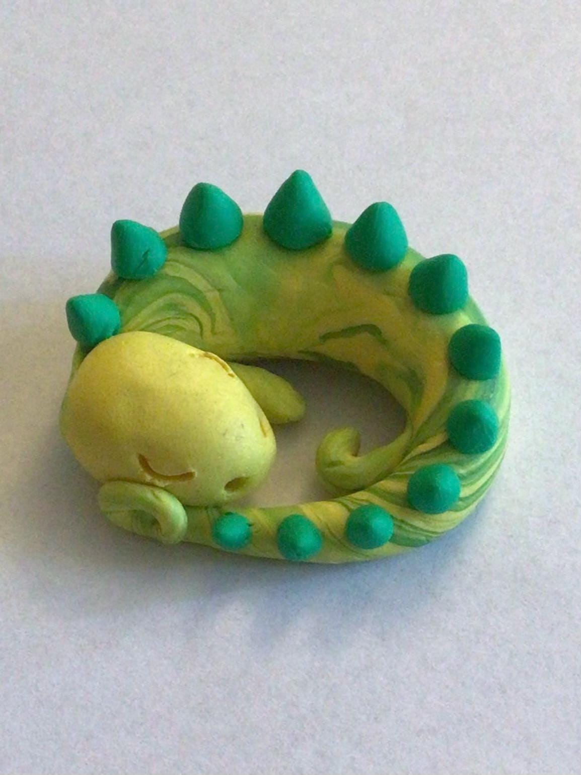 Shoo-Shoo - Sculpture de dragon endormi