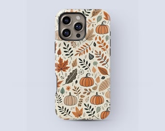 Puede incluir: Una funda de teléfono con un diseño de otoño. El diseño presenta calabazas, hojas y follaje en tonos naranja, marrón y verde sobre un fondo crema. La funda tiene un acabado brillante y un recorte para la cámara.