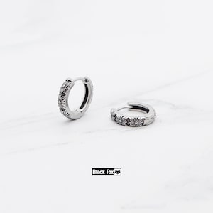 Blumen Design Creolen, Titan Knorpel Creolen, hypoallergene leichte Unisex Ohrringe für Männer & Frauen, Latch Back Verschluss