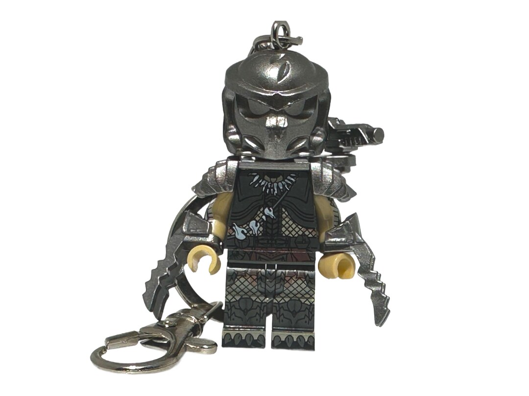 Handmade Predator Keychain: Sci-fi Movie Alien Hunter Mini Figure - Etsy UK