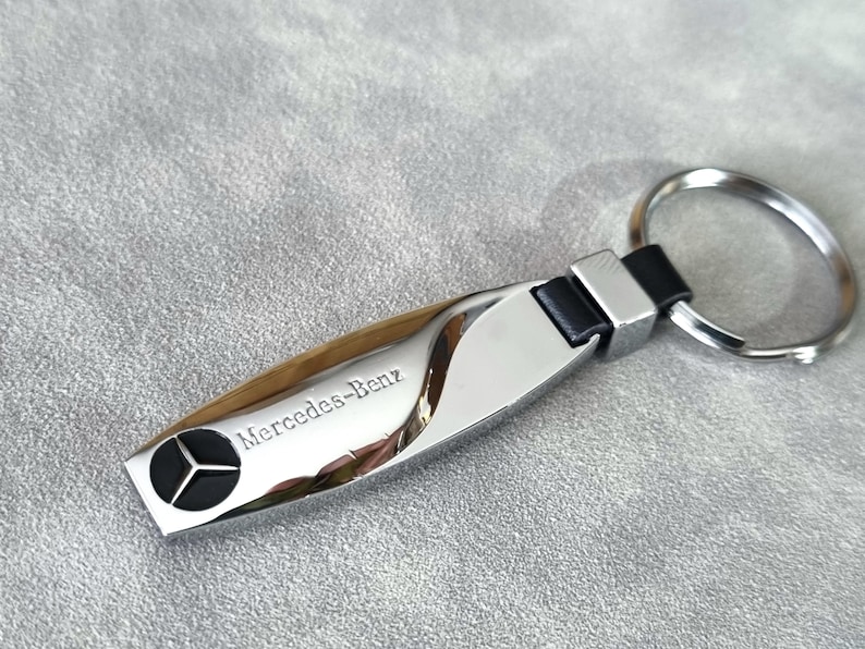 Keychain Logo Metal Keyring Car Accessories Gift for Men Women Birthday ...
