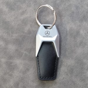 Mercedes Benz Keychain Leather Keyring With Logo Gift For Men Women Birthday Christmas Car Accessories