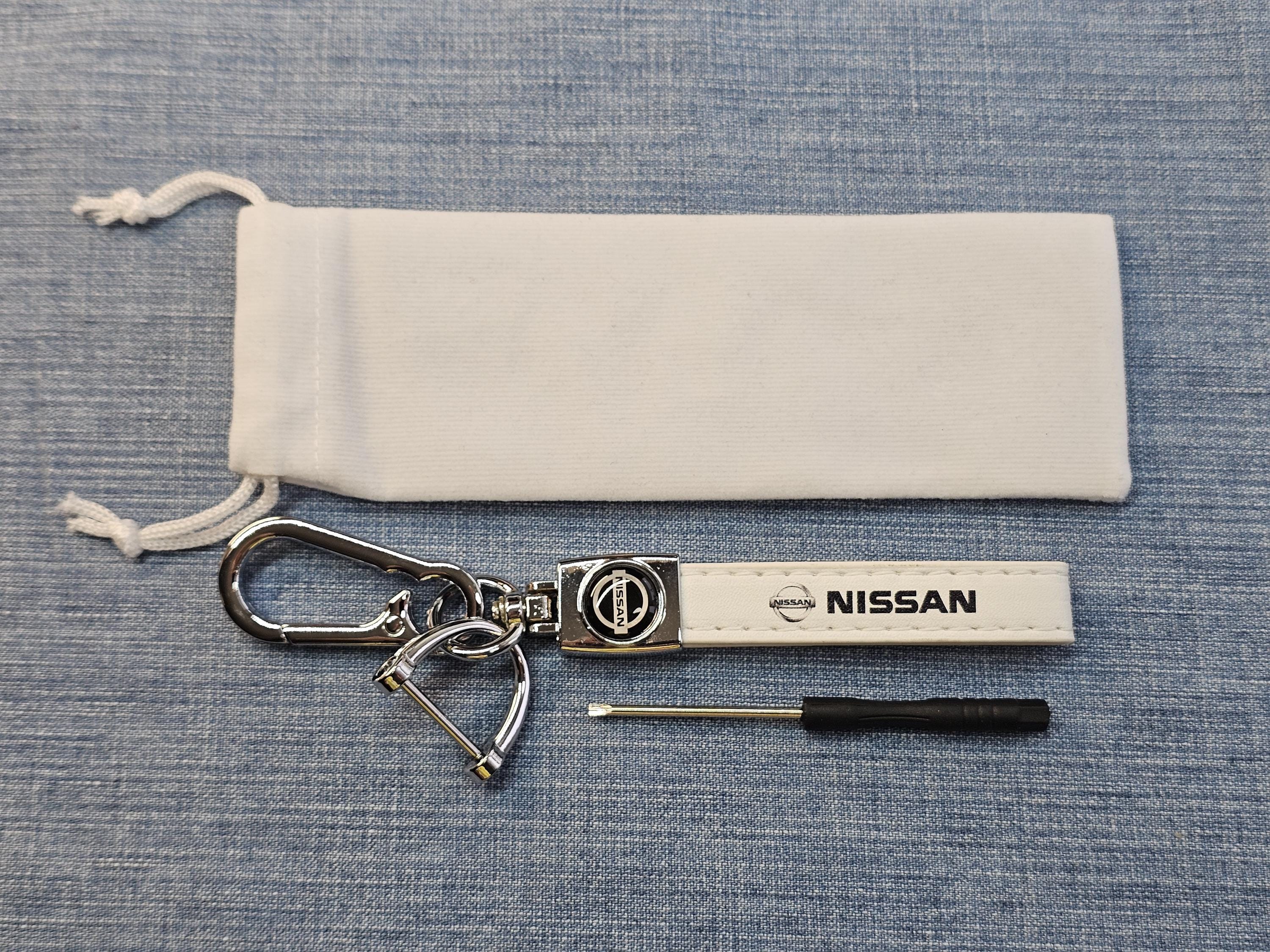 Portachiavi Nissan In ABS E Silicone: Custodia Protettiva Per Maxima, Altima, Sentra (Nero/Rosso)