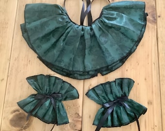 Forest Green, Satin Neck Ruff & Cuffs Set, Baroque Circus Costume.