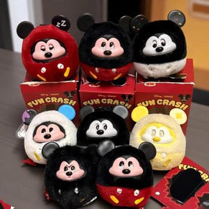 Disney Mickey Mouse Fun Collision Series Vinyl Plüsch Blind Box Keychain Nettes Sammlerstück Überraschungsgeschenk Spielzeug für Frauen Mädchen Geburtstagsgeschenke Spielzeug