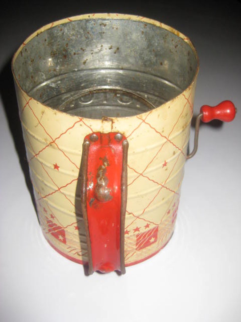 Vintage Victor Tin Flour Sifter in Red & White 1950s 1960s Etsy