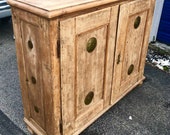 Antique American Country pie safe food cupboard 47h55w18d Shipping is not free
