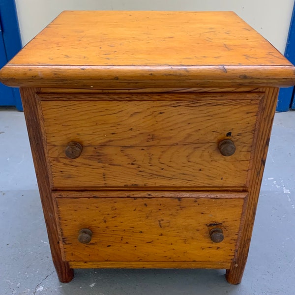 antique pine lift lid small chest one drawer custom-made tapered feet 16 x 16 x 17.5 H