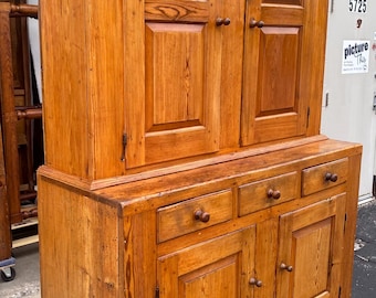Beautiful primitive 18th century Virginia solid pine two piece stepback cupboard 23d13d62w38h83he shipping is not free