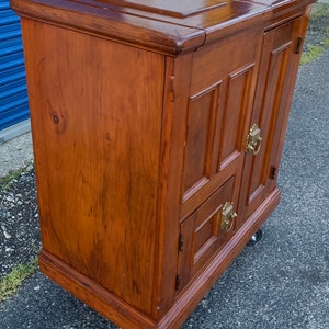 Beautiful 1905 Eddy solid Pine Refrigerator ice chest Boston Ma 35.5W20D37H Shipping is not free image 2