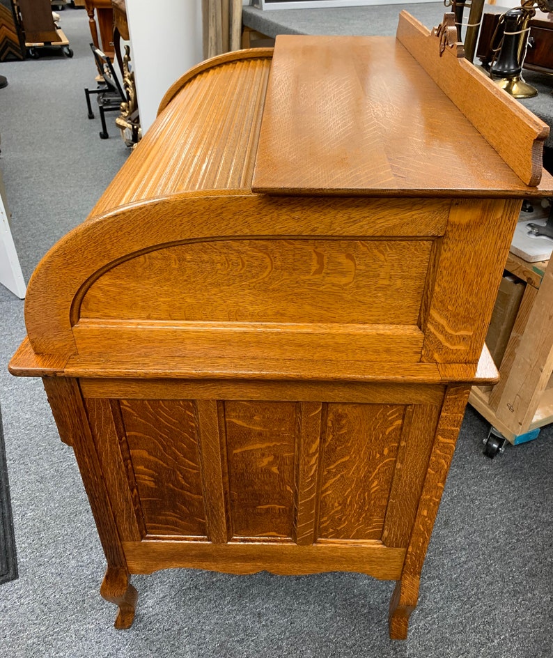 Beautiful antique Macey solid oak paneled roll top desk 40W28D30H44H Shipping is not free image 7