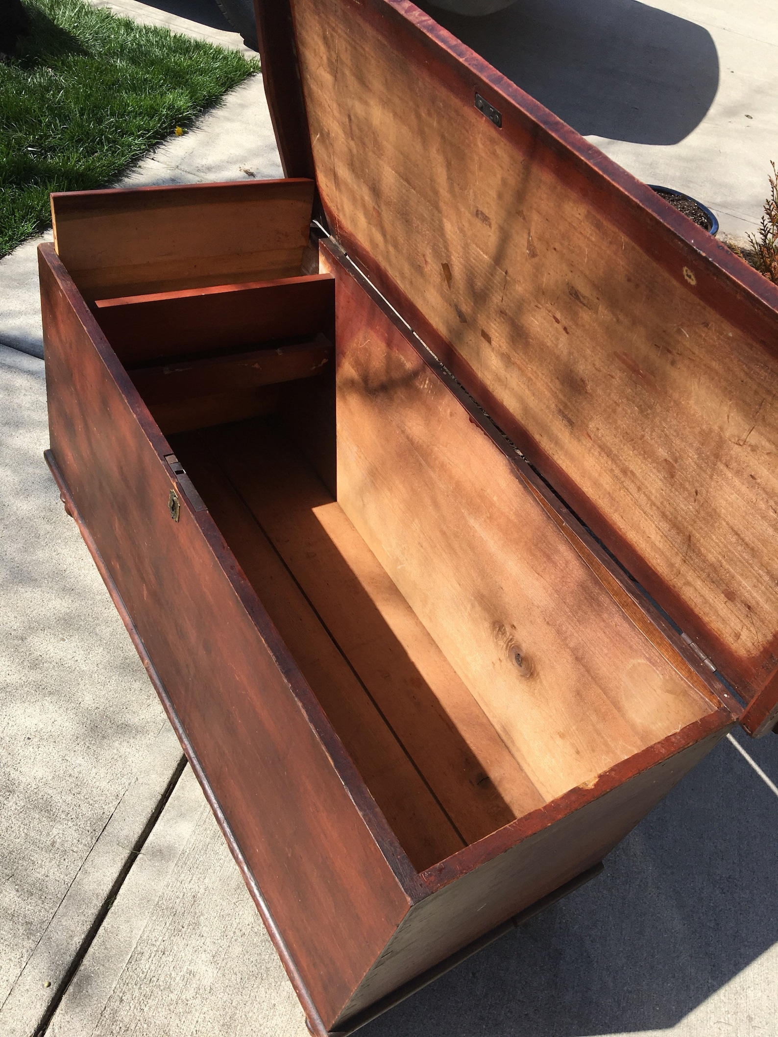 Federal Red Pennsylvania blanket chest on turned legs Etsy