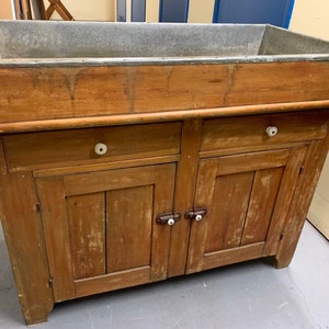 Antique American dry sink zinc lined with pull out board 42w22.25d35.5h Shipping is not free