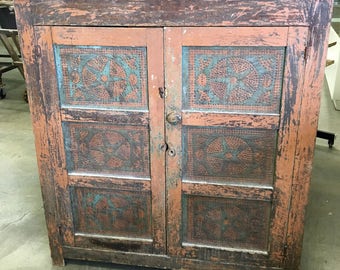 Beautiful American Primitive Walnut 12 star tin pie safe 16.5d42w45h Orange and blue paint two shelves Shipping is not free