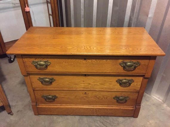 Antique Solid Oak Dresser Chest 3 Drawer Dovetails 20d43w30h Etsy