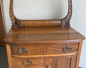 Antique wisconsin 1900 quartersawn oak washstand 20d34w28.5h53h ornate carved towel bar Shipping is not free