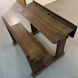 Antique american pine and poplar double school desk 40W28D19H31H Shipping is not free