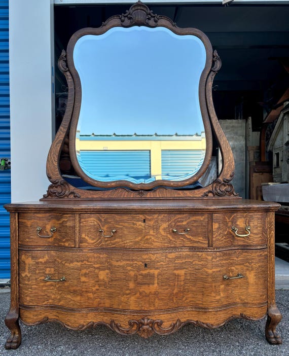 Antique Ellegant Quarter Sawn Oak Large Low Dresser 53w25.5d27h75.5h Shipping is Not Free - Etsy Antique Ellegant Quarter Sawn Oak Large Low Dresser 53w25.5d27h75.5h Shipping is Not Free - Etsy