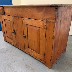 primitive 19th century mid Atlantic Pine dry sink rough cut lumber Shipping is not free