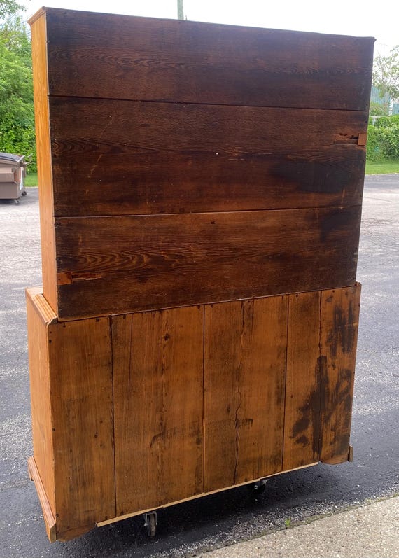 Beautiful Primitive 18th Century Virginia Solid Pine Two Piece