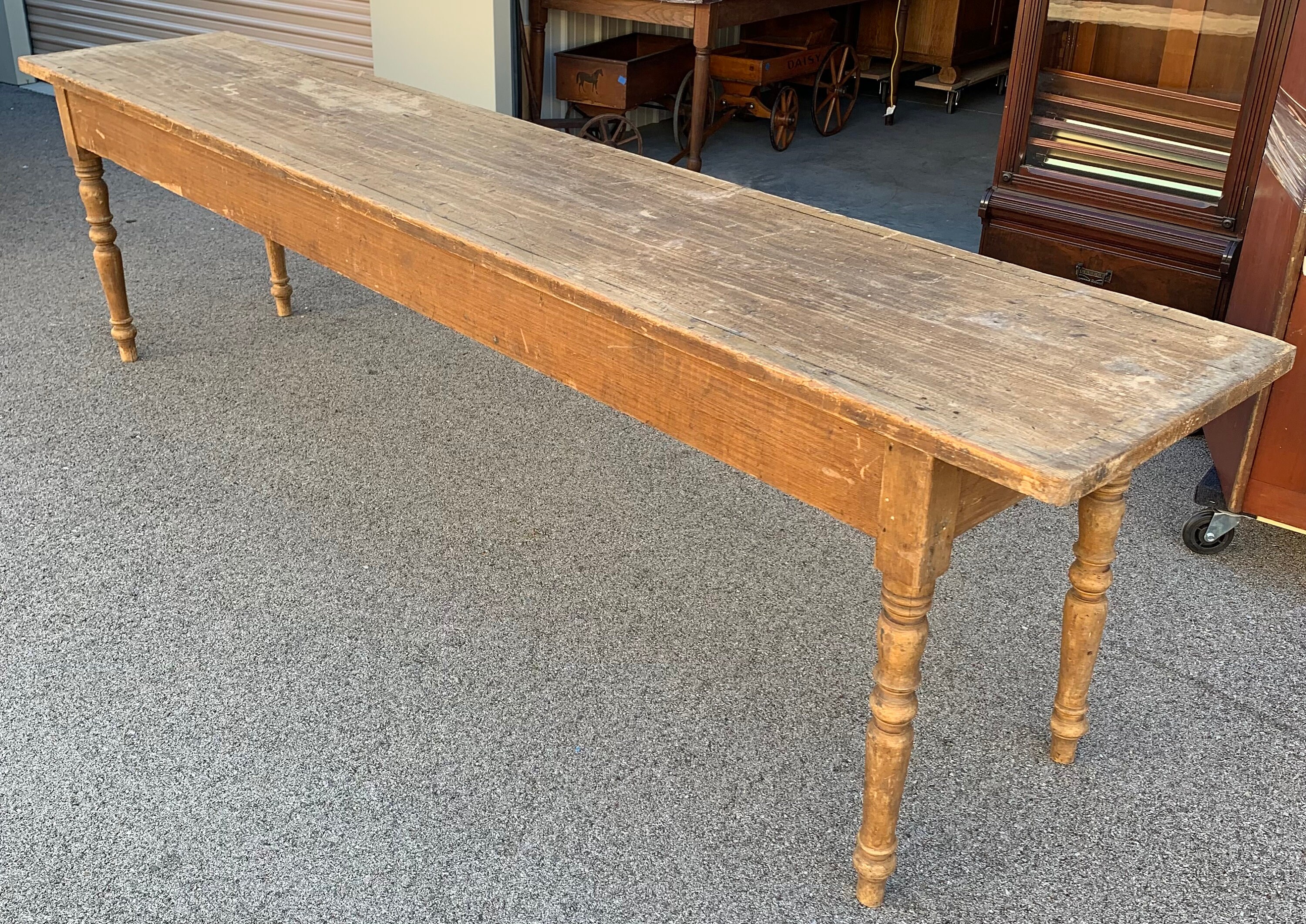 Narrow harvest table deals