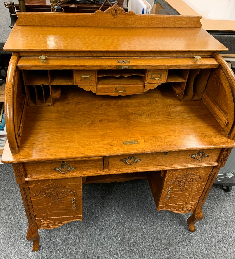 Beautiful antique Macey solid oak paneled roll top desk 40W28D30H44H Shipping is not free image 6