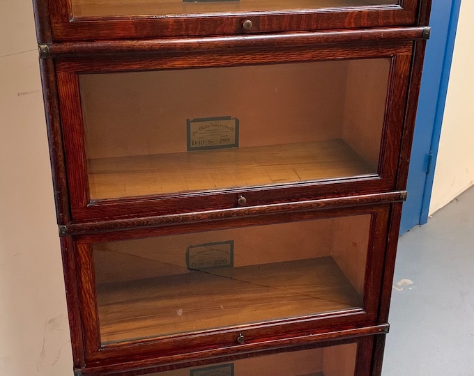 Rare Globe & Wernicke D108S 3/4 199/198 Straight Oak Threequarter