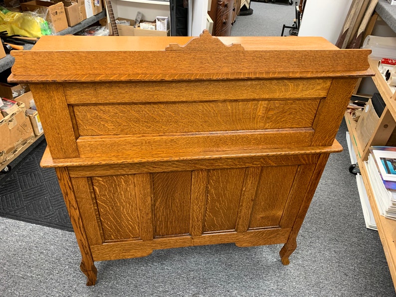 Beautiful antique Macey solid oak paneled roll top desk 40W28D30H44H Shipping is not free image 9