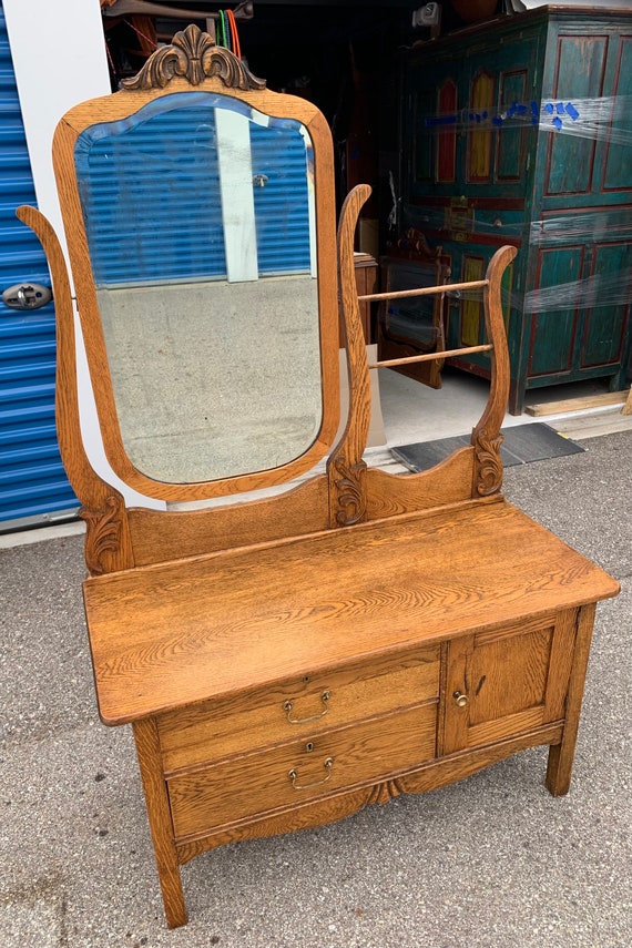 Unique Antique Victorian Solid Oak Dual Harp Low Wash Stand
