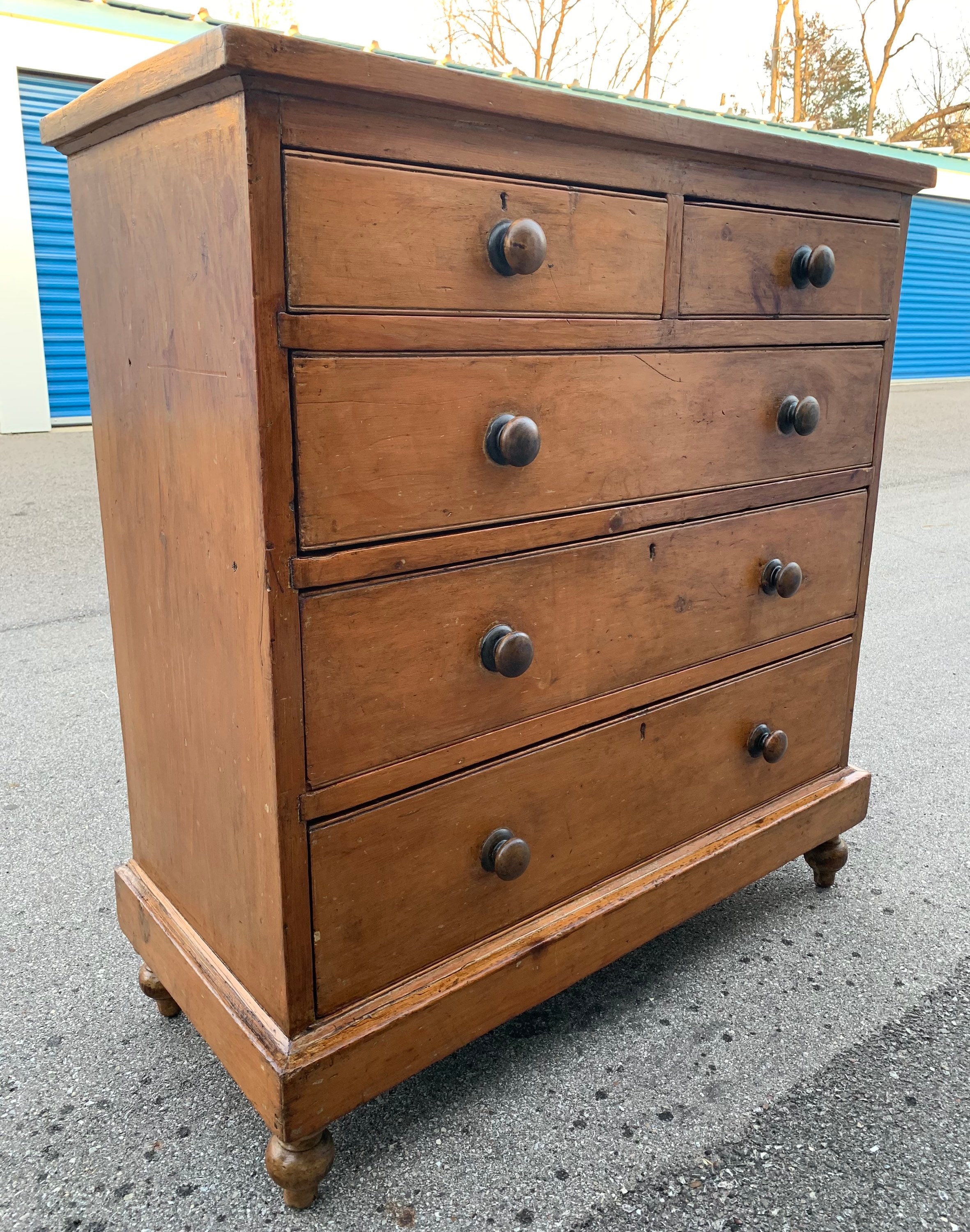 Pine wood chest of sale drawers for sale