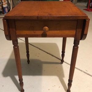 Antique Sheraton Drop leaf table stand cherry 1 drawer 25.75H18D28.5W16.25W shipping is not free