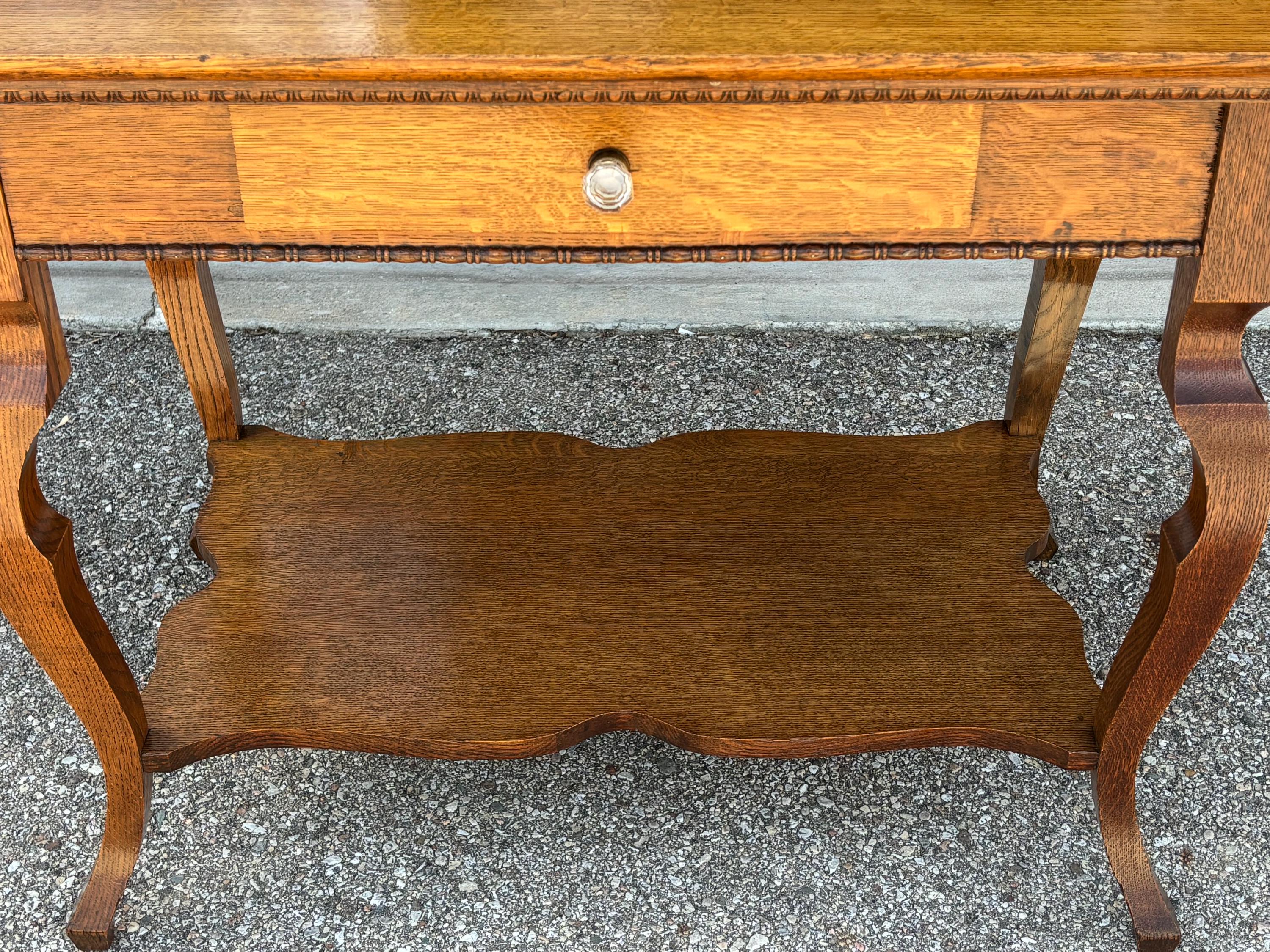 Antique Oak Minnesota Side Parlor Table Single Drawer Curved Legs