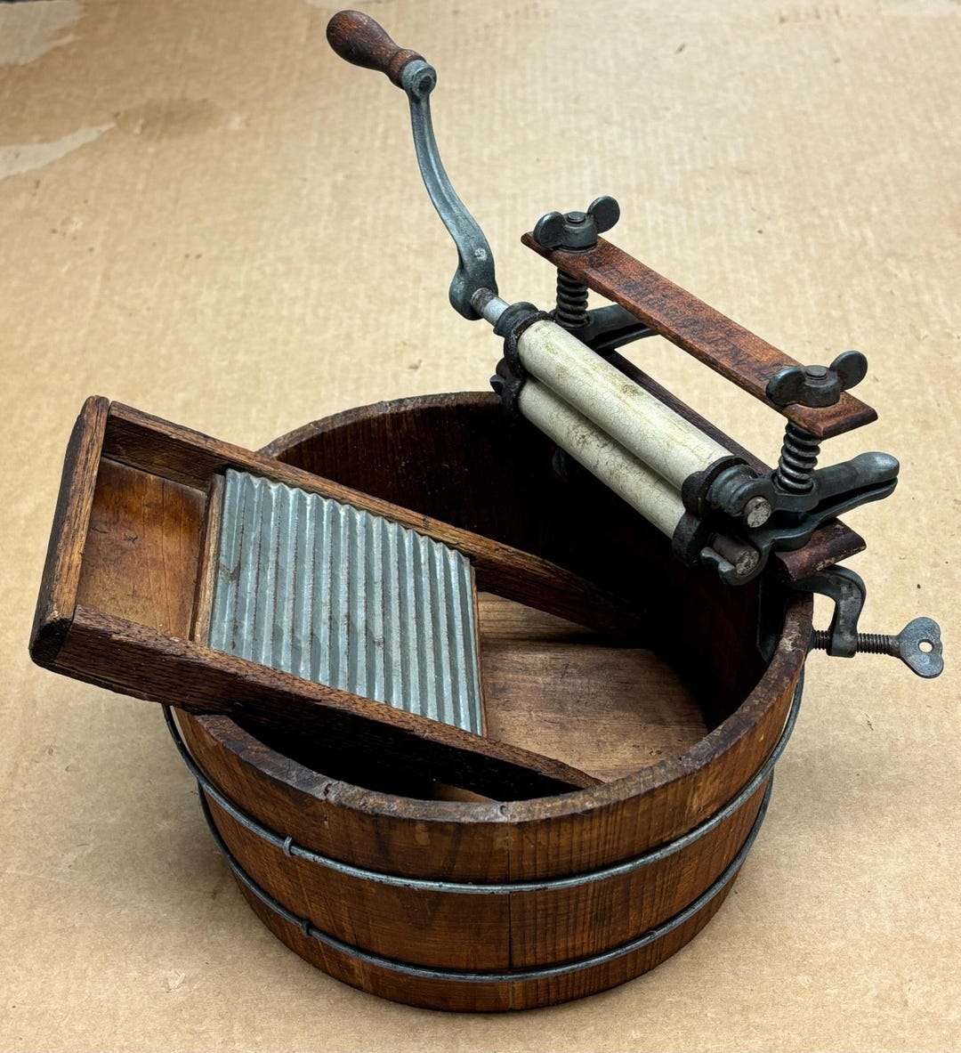 Antique Salesman Sample Anchor Ringer Wash Tub and Washboard Aprox ...