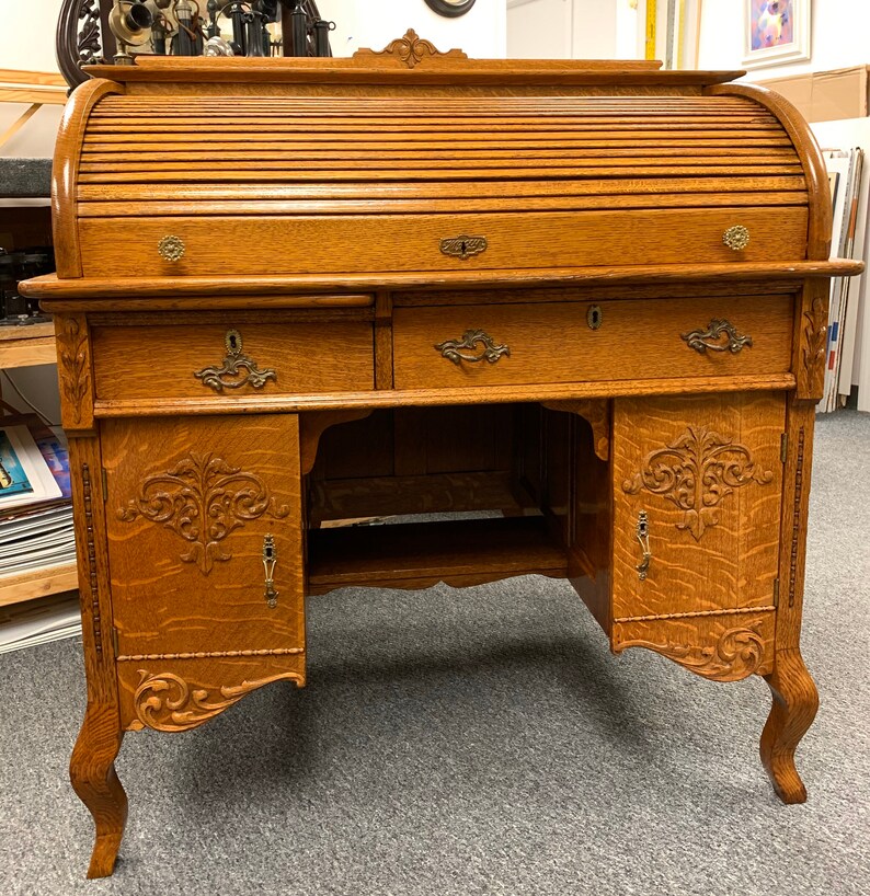 Beautiful antique Macey solid oak paneled roll top desk 40W28D30H44H Shipping is not free image 2