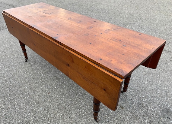 New England 19th C Drop Leaf Pine Harvest Farm Table 67.5W28H21