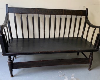 Antique primitive Virginia hand decorated child size settle bench 21d46w12.5h30h shipping is not free