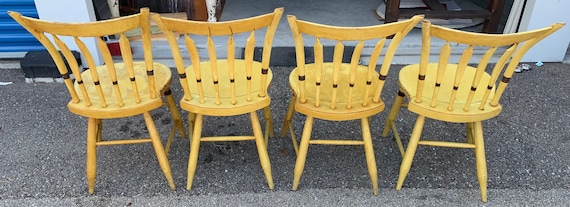 4 Pennsylvania Primitive Plank Seat Chairs mustard Paint 17.75