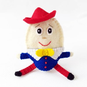 Humpty Dumpty felt finger puppet, Humpty Dumpty, felt finger puppet