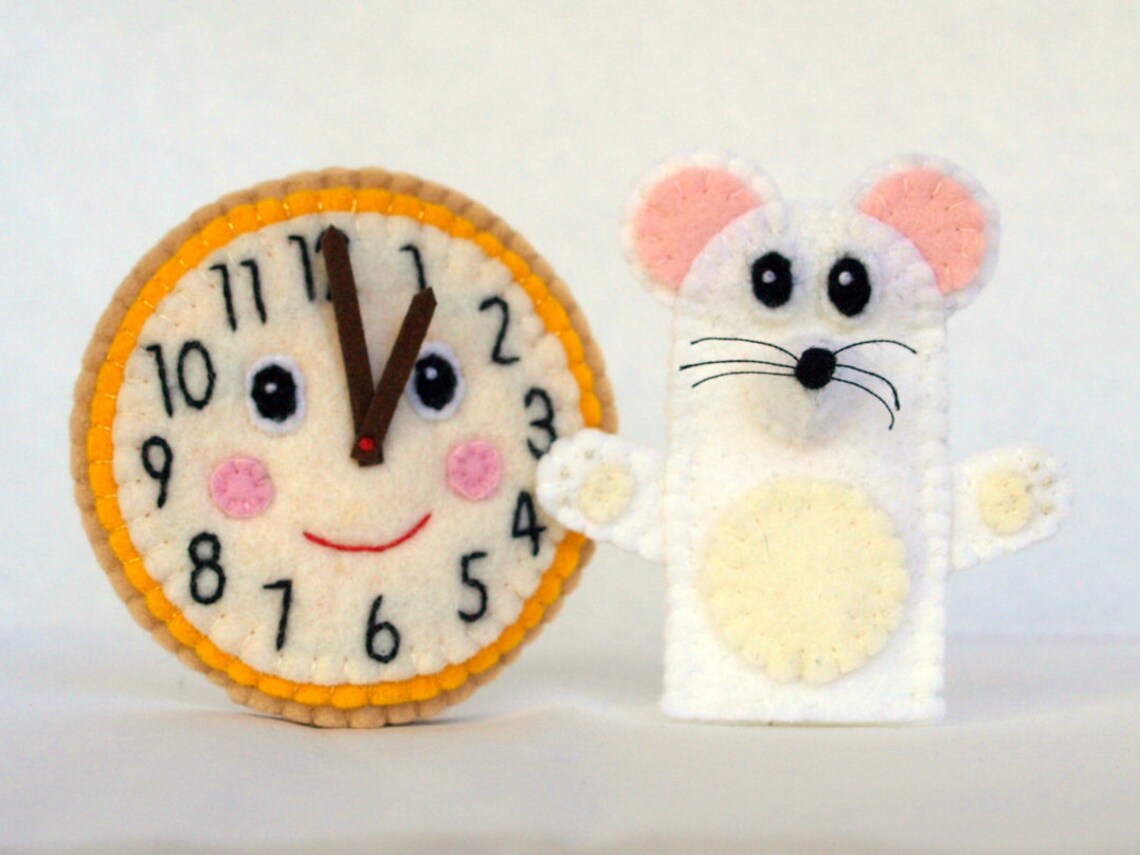 Hickory Dickory Dock Finger Puppet Clock Finger Puppet Mouse - Etsy