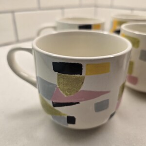 Anthropologie Geometric Color Block Retro Design Mugs - 6 Available 画像 3