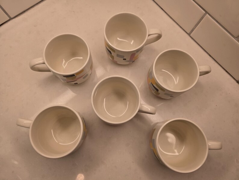 Anthropologie Geometric Color Block Retro Design Mugs - 6 Available 画像 4
