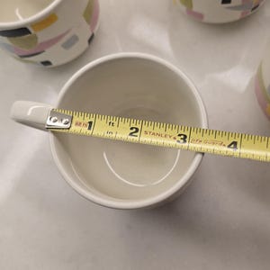 Anthropologie Geometric Color Block Retro Design Mugs - 6 Available 画像 8