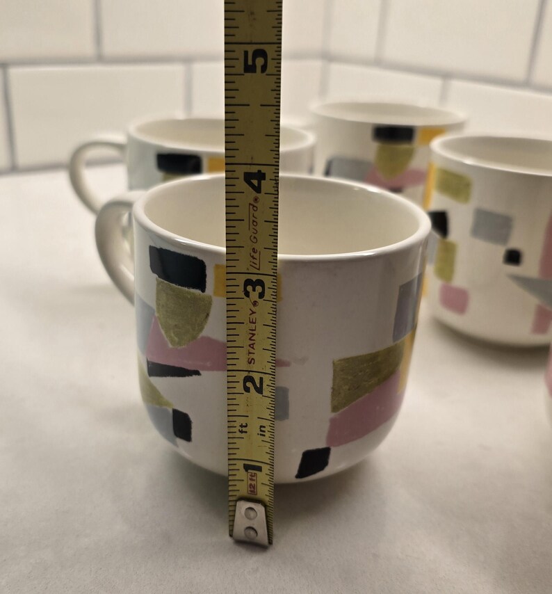 Anthropologie Geometric Color Block Retro Design Mugs - 6 Available 画像 9