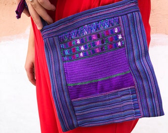 Small up cycled Guatemalan Huipil shoulder bag-Mayan embroidered bag-crossbodybag-Day bag-100%cotton-Avaiable in various colours