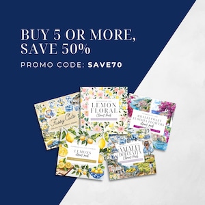 Op de afbeelding: Een verzameling clipartpakketten met bloemen- en citroenthema's, met de titels "Fussy Cuts", "Lemon Floral", "Amalfi Coast Fuschia Flowers", "Lemons" en "Amalfi Dolce Vita". De tekst "Buy 5 or more, save 50%" en "Promo code: SAVE70" is ook aanwezig.
