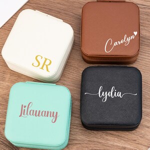 Portagioie da viaggio personalizzato, portagioie da viaggio con monogramma per sposa, mini portagioie, regalo per damigella d'onore, portagioie per donna, regalo di compleanno