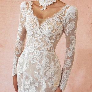 Lace Mermaid Handmade Wedding Dress with Long Sleeves – Luxury Elegant Vintage-Inspired Gown with Train and High Neck Detail