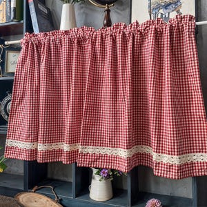 Cocina y cafetería Red Square, cortina de cafetería, cortina plisada, telón de fondo de cortina, cortinas florales.