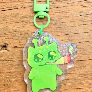 GLORP SMOKEING Green Alien Cat Gleep Glorp Acrylic Keychain | Double-sided Epoxy Acrylic Charm | Both Side Holographic (Star)