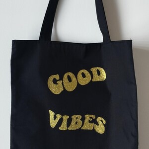 Tote bag taille M sac fourre-tout cabas anses porté épaule ou main en tissu beige clair ou noir paillettes personnalisable idée cadeau